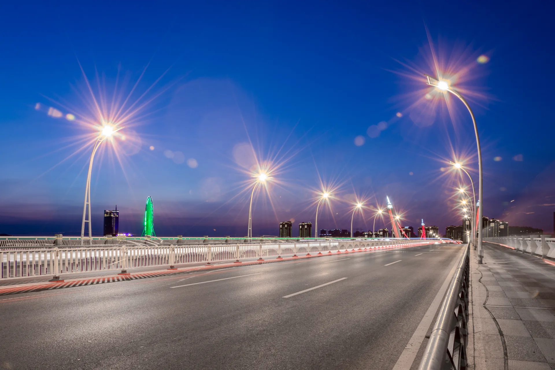 Street & Highway Lighting — Smart Lighting application